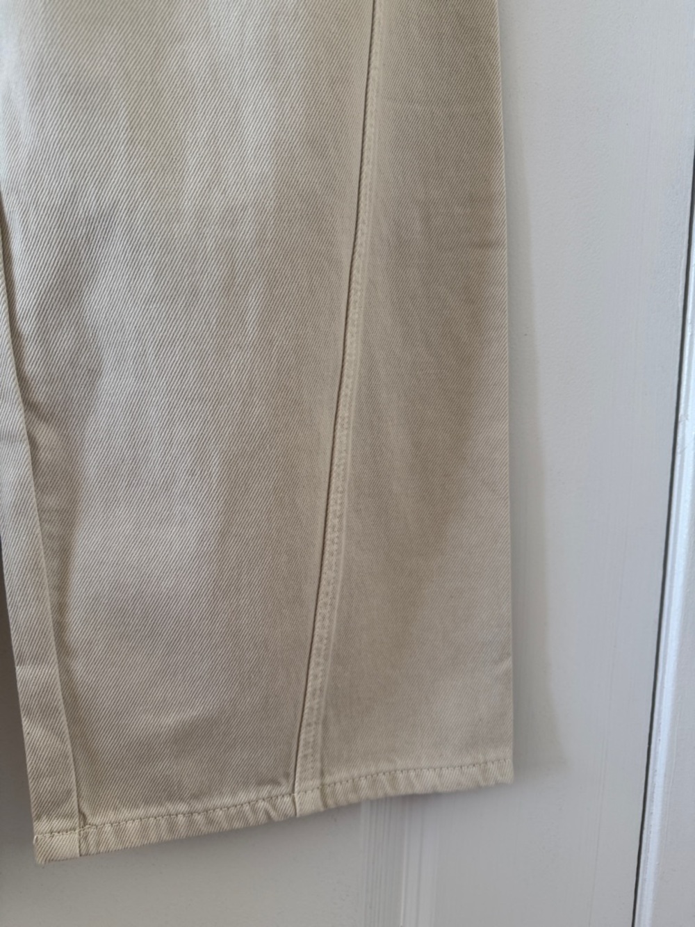 Loro Piana Wide-Leg High-Rise Jeans - Picture 5 of 14